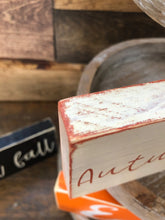 Load image into Gallery viewer, 10" fall signs Rustic fall decoration Rustic fall decor Thanksgiving decor Thanksgiving signs Small wreath signs Give thanks sign