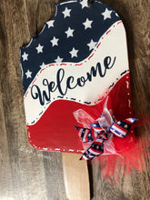 Load image into Gallery viewer, Fourth of July Welcome door hanger. Summer door hangers