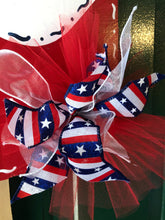 Load image into Gallery viewer, Fourth of July Welcome door hanger. Summer door hangers
